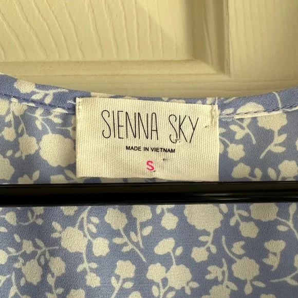 Blue Short Sleeve Blouse - Picture 3 of 3